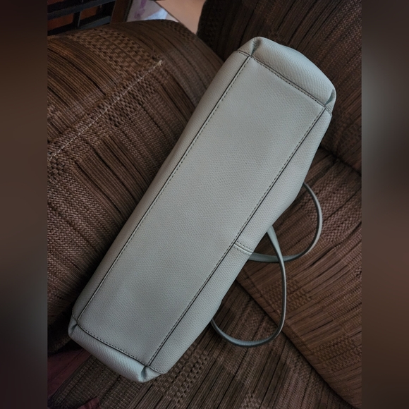 Coach Mint Green Crossgrain Leather Small Christie Satchel Shoulder Bag (F33637) - Picture 4 of 15